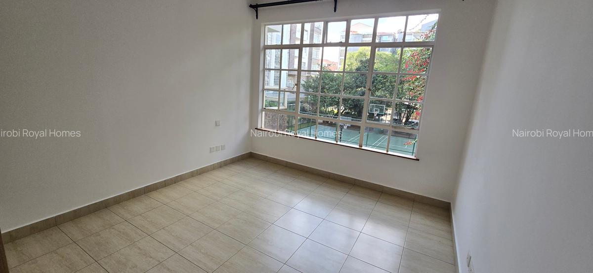 3 Bed Apartment with En Suite at Valley Arcade - 14