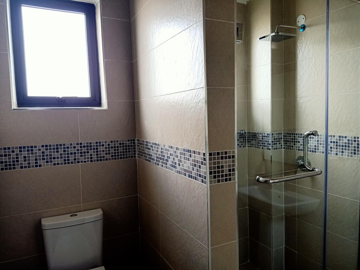 4 Bed Apartment with En Suite at Gitanga Road - 15