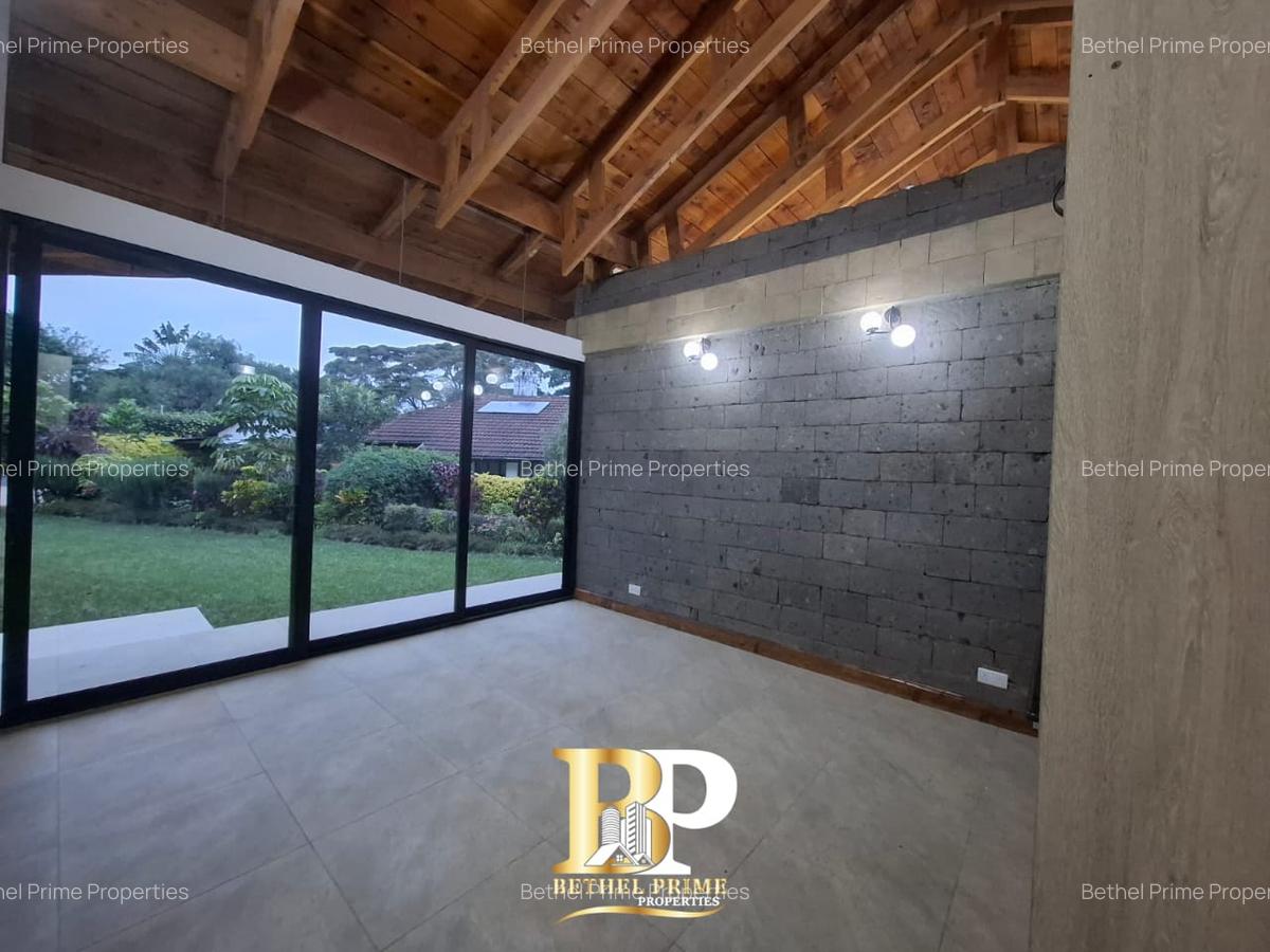 1 Bed Townhouse with En Suite in Spring Valley - 5