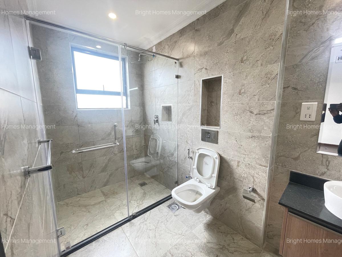 4 Bed Apartment with En Suite in Kileleshwa - 6