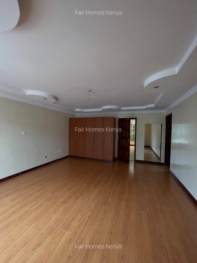 4 Bed Townhouse with En Suite at Chalbi Drive - 8