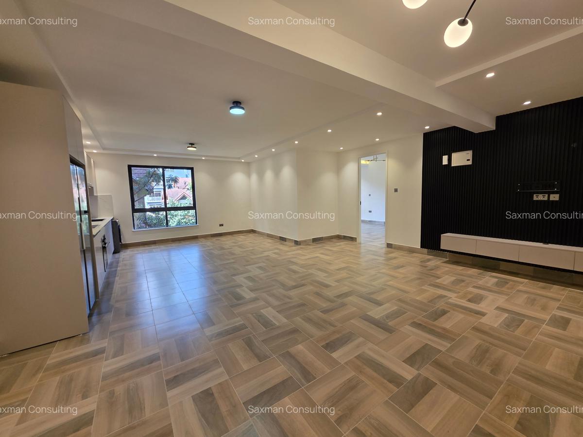 1 Bed Apartment with En Suite in Westlands Area - 13