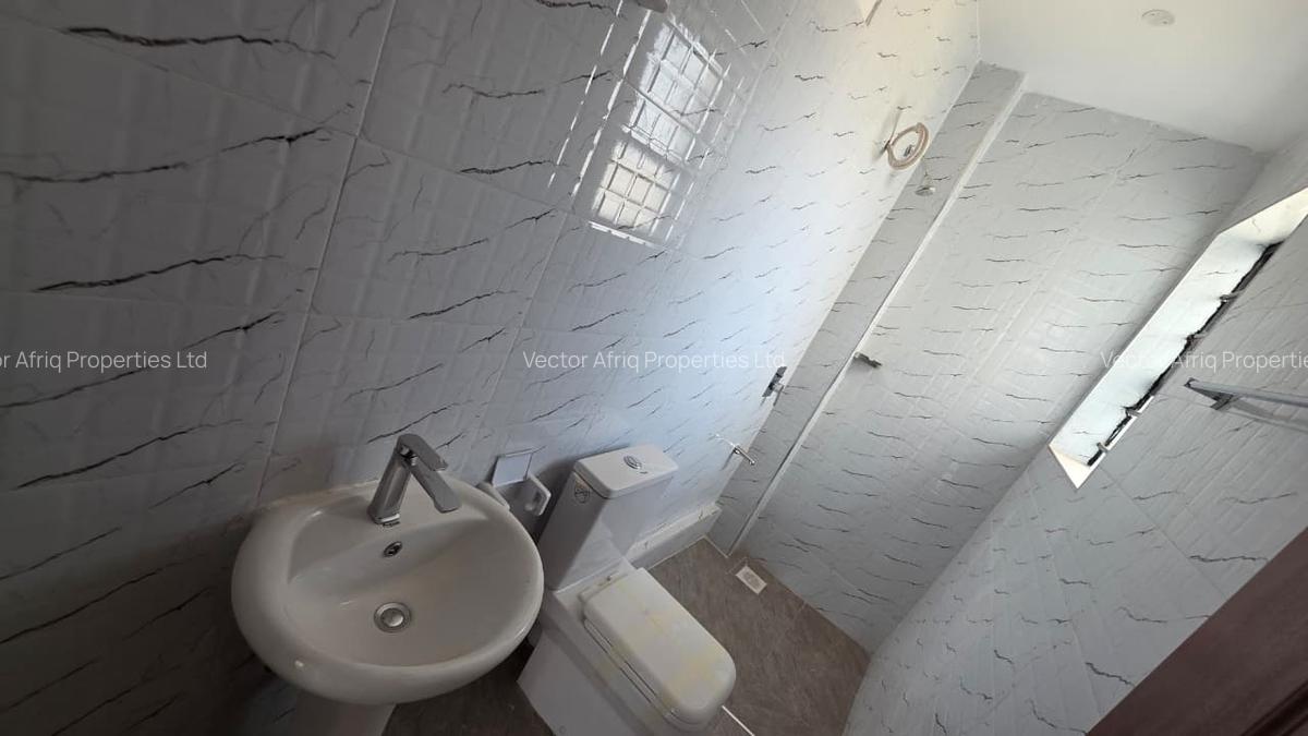 4 Bed Townhouse with En Suite in Ngong - 15