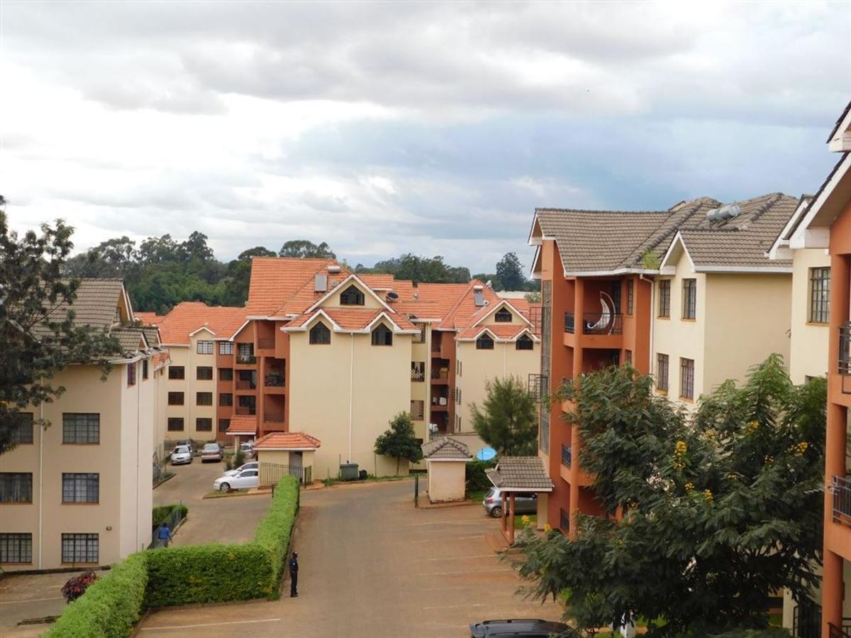 2 Bed Apartment with En Suite at Fourways Junction Estate - 20