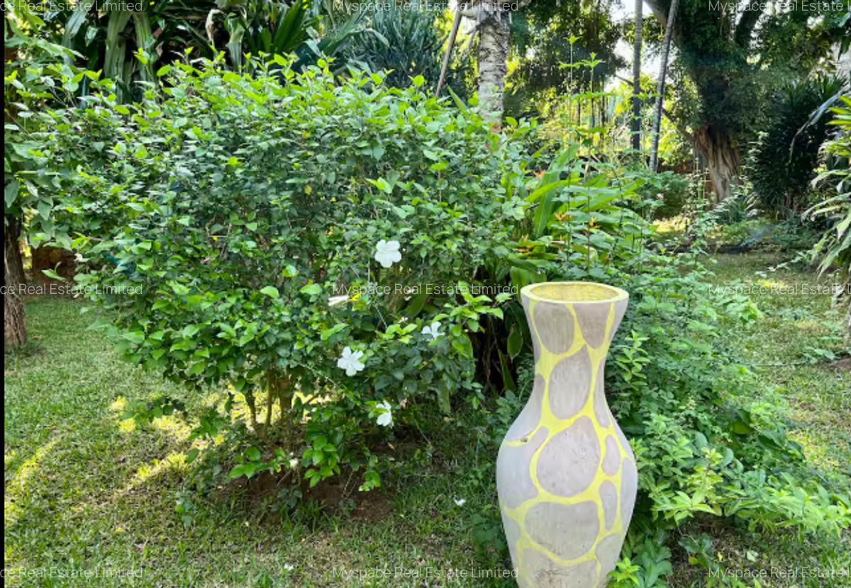 3 Bed Villa with Swimming Pool in Mtwapa - 7