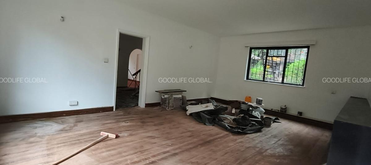 6 Bed House with En Suite at Kitisuru - 8