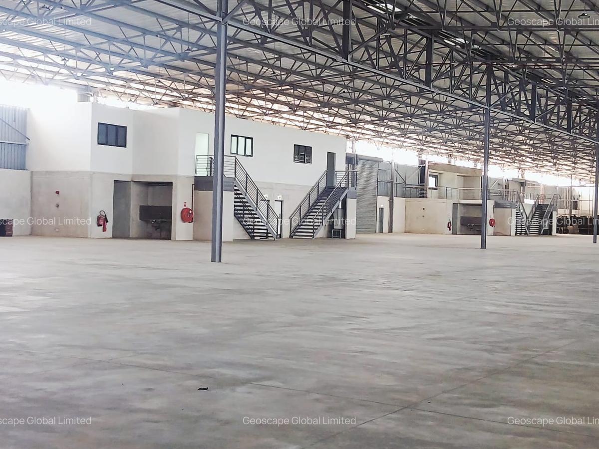 30,000 ft² Warehouse with Parking in Ruiru - 1