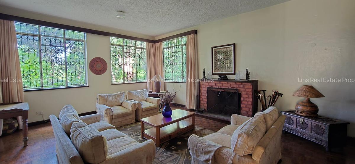 4 Bed House with En Suite in Nyari - 10