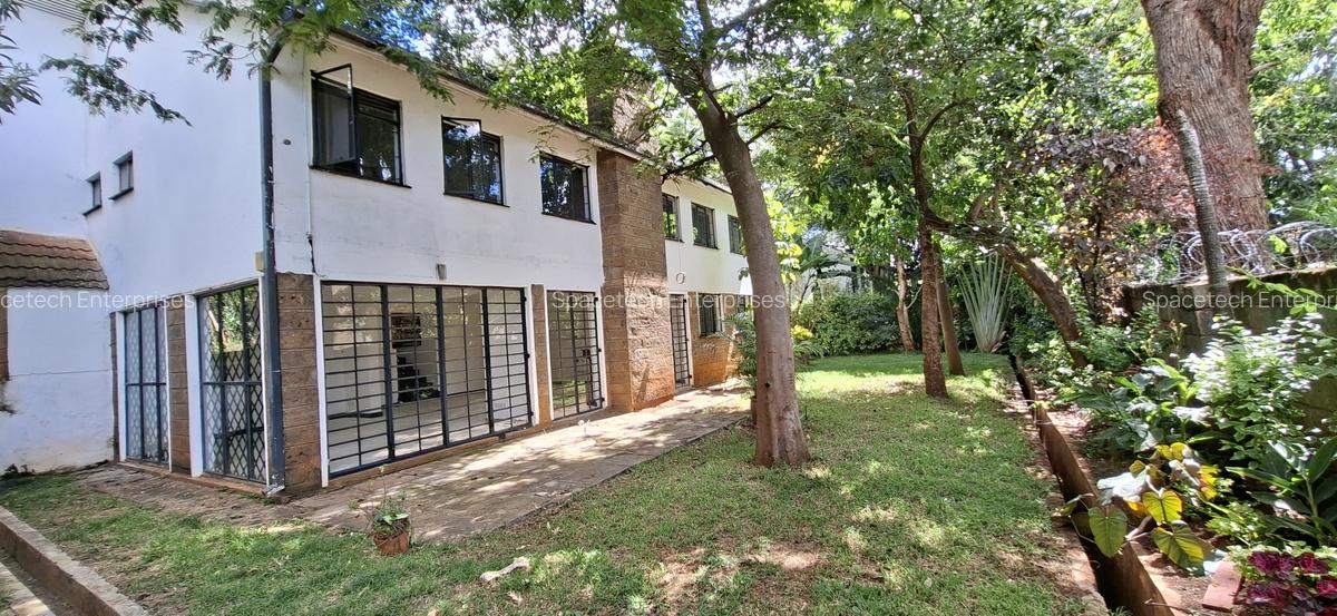 4 Bed Townhouse with En Suite in Lavington - 4