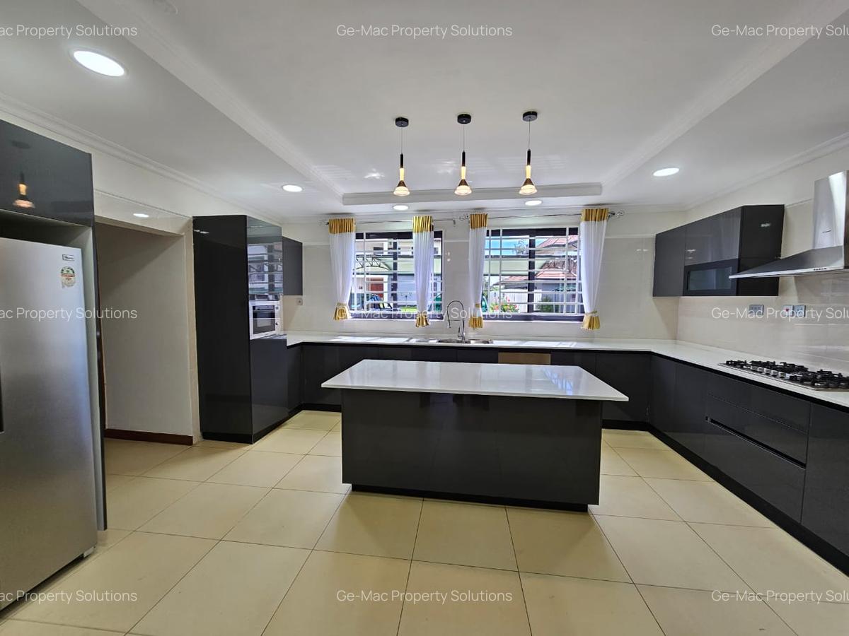 5 Bed House with En Suite in Kiambu Road - 5