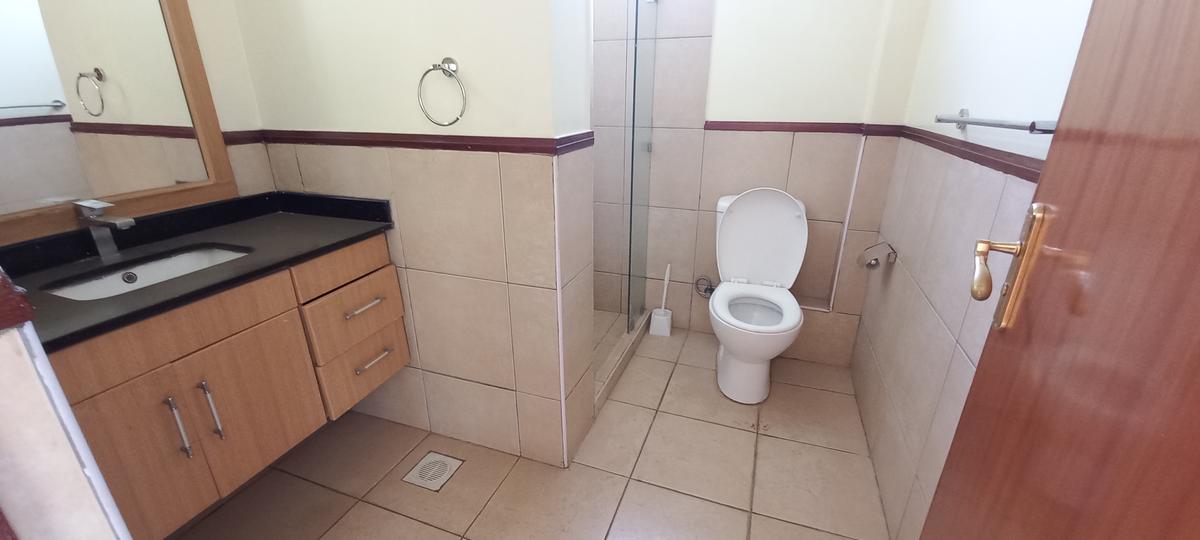 2 Bed Apartment with En Suite in Kileleshwa - 15