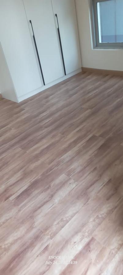 5 Bed House with En Suite at Statehouse Areas - 12