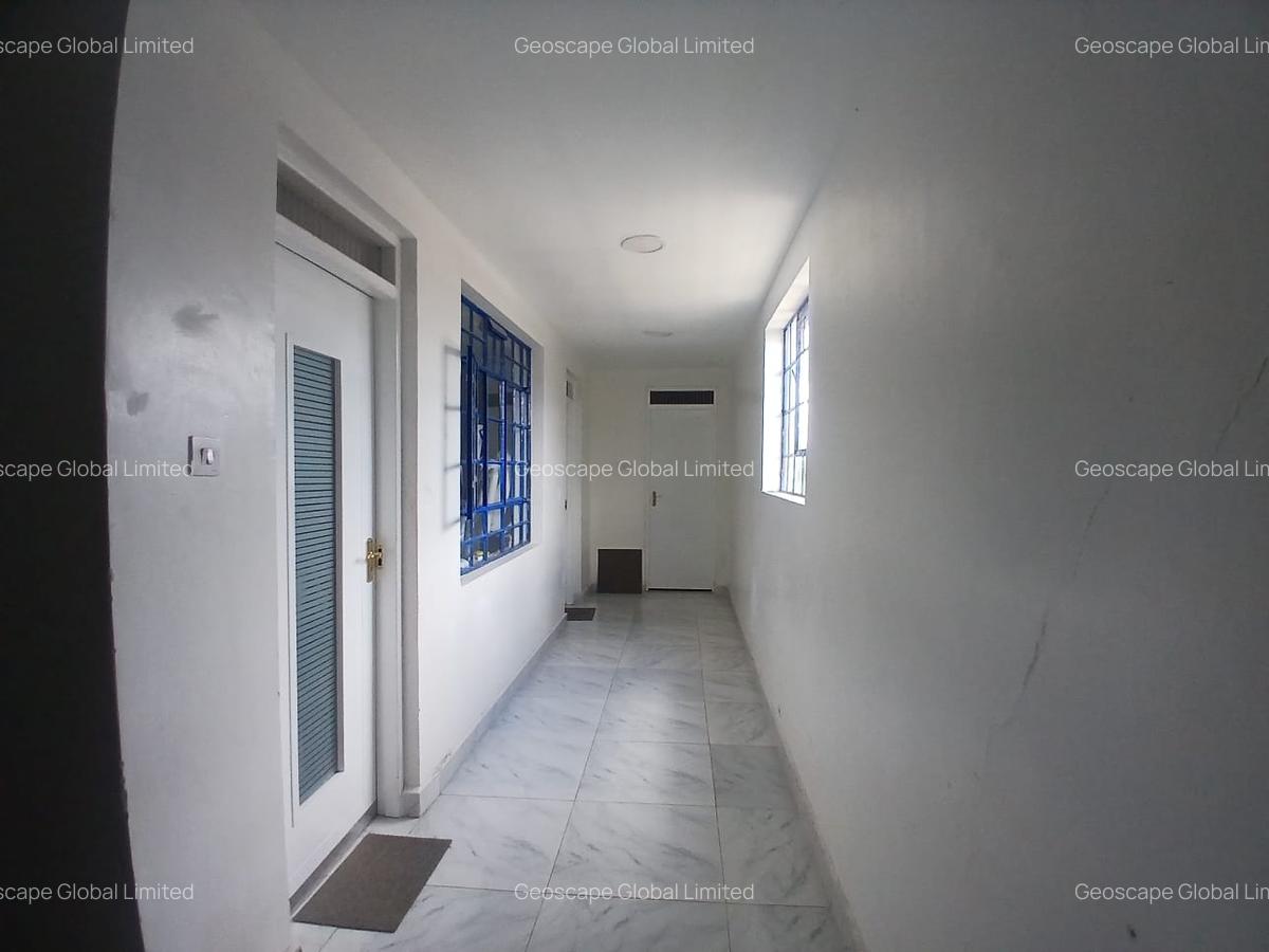 11,600 ft² Warehouse with Parking in Mlolongo - 6