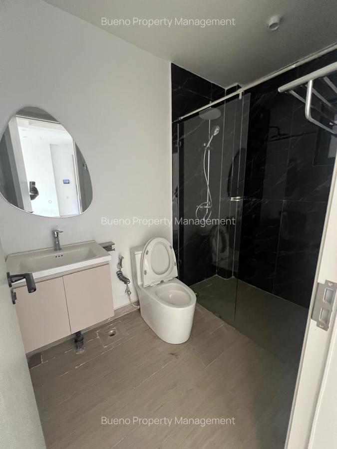 1 Bed Apartment with En Suite in Kilimani - 5