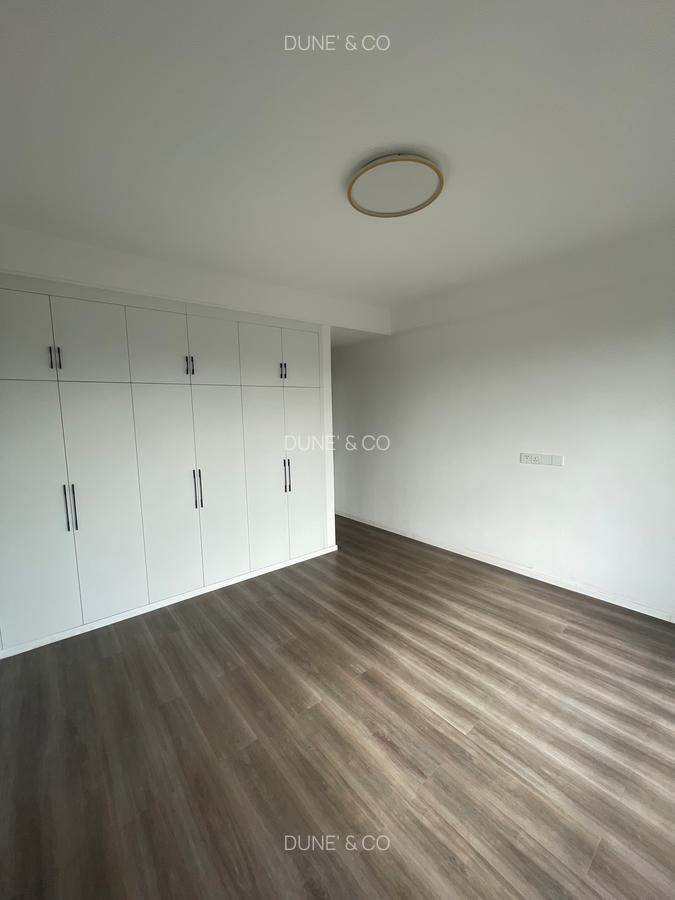 2 Bed Apartment with En Suite in Kilimani - 16