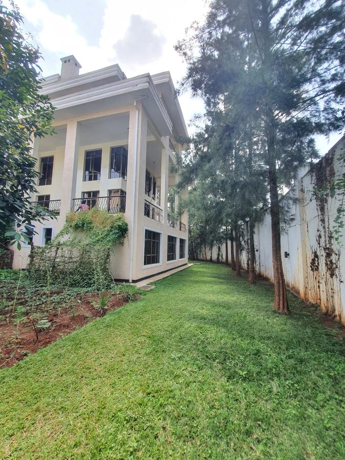 6 Bed Villa with En Suite at Westlands - 4