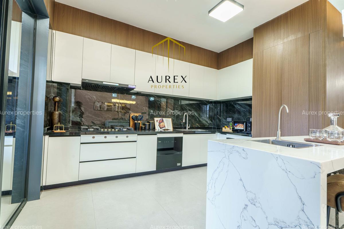 3 Bed Apartment with En Suite in Kilimani - 5