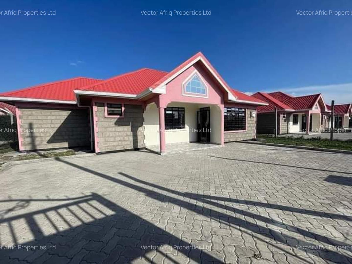 3 Bed House with En Suite at Acacia - 5