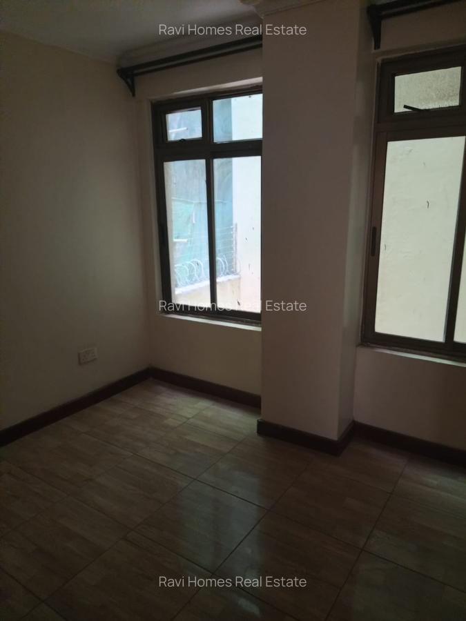 4 Bed Apartment with En Suite in Kilimani - 6