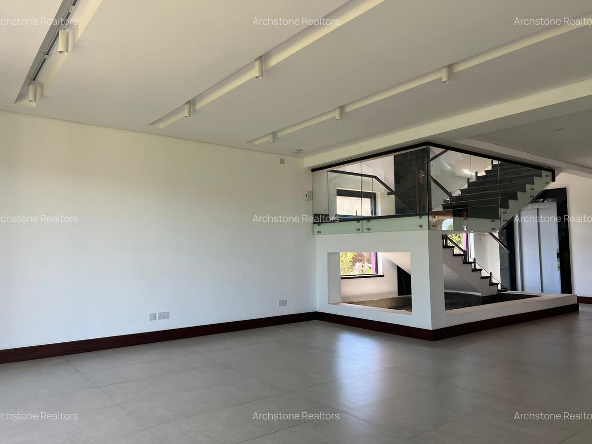 4 Bed Townhouse with Staff Quarters in Kitisuru - 7