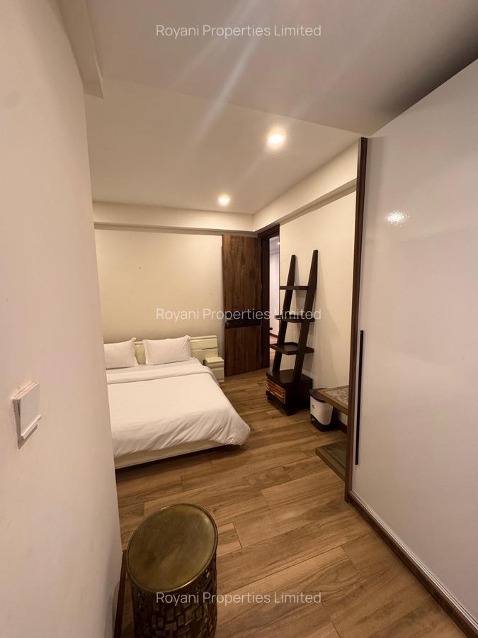 Serviced 3 Bed Apartment with En Suite in Westlands Area - 12