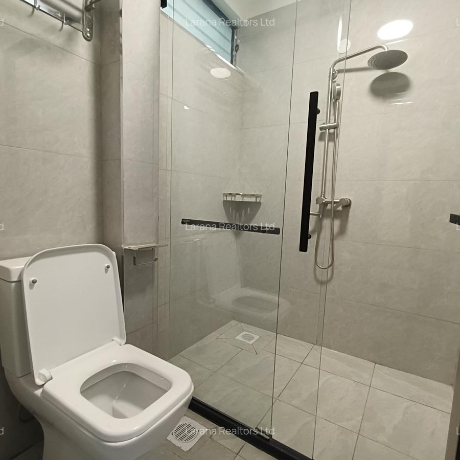 2 Bed Apartment with En Suite at Westlands Rd - 6