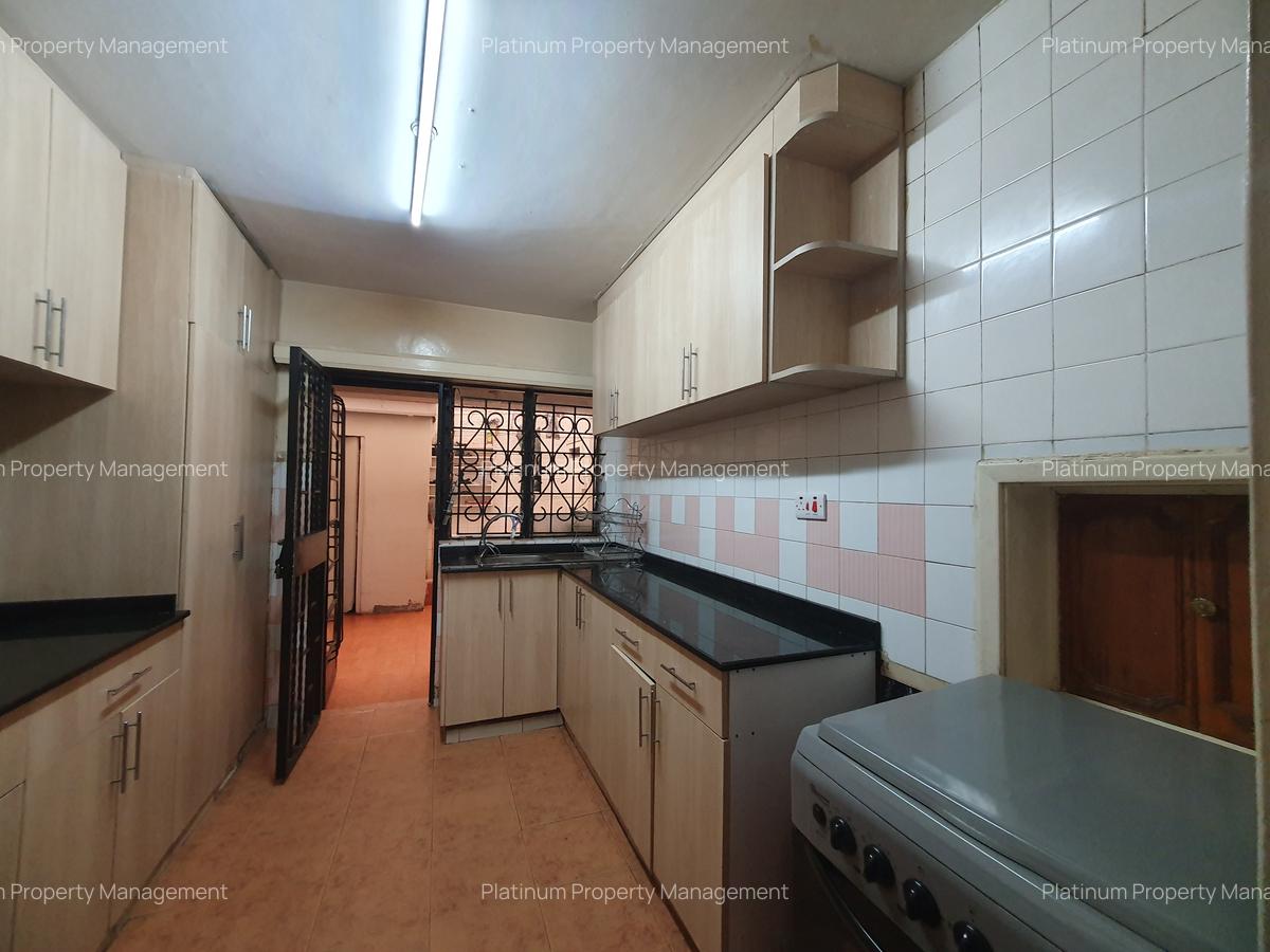 3 Bed Townhouse with En Suite in Parklands - 5