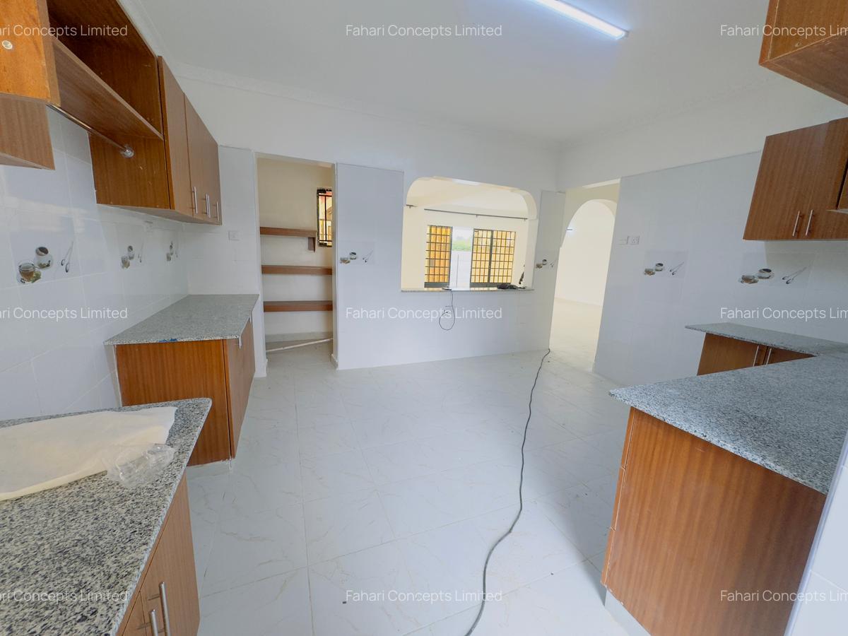 4 Bed House with En Suite at Muigai - 7