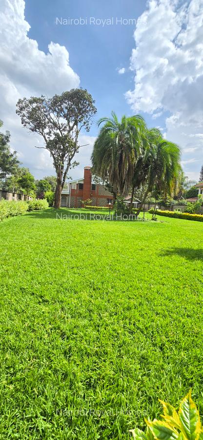 5 Bed House with En Suite at Runda Road - 12
