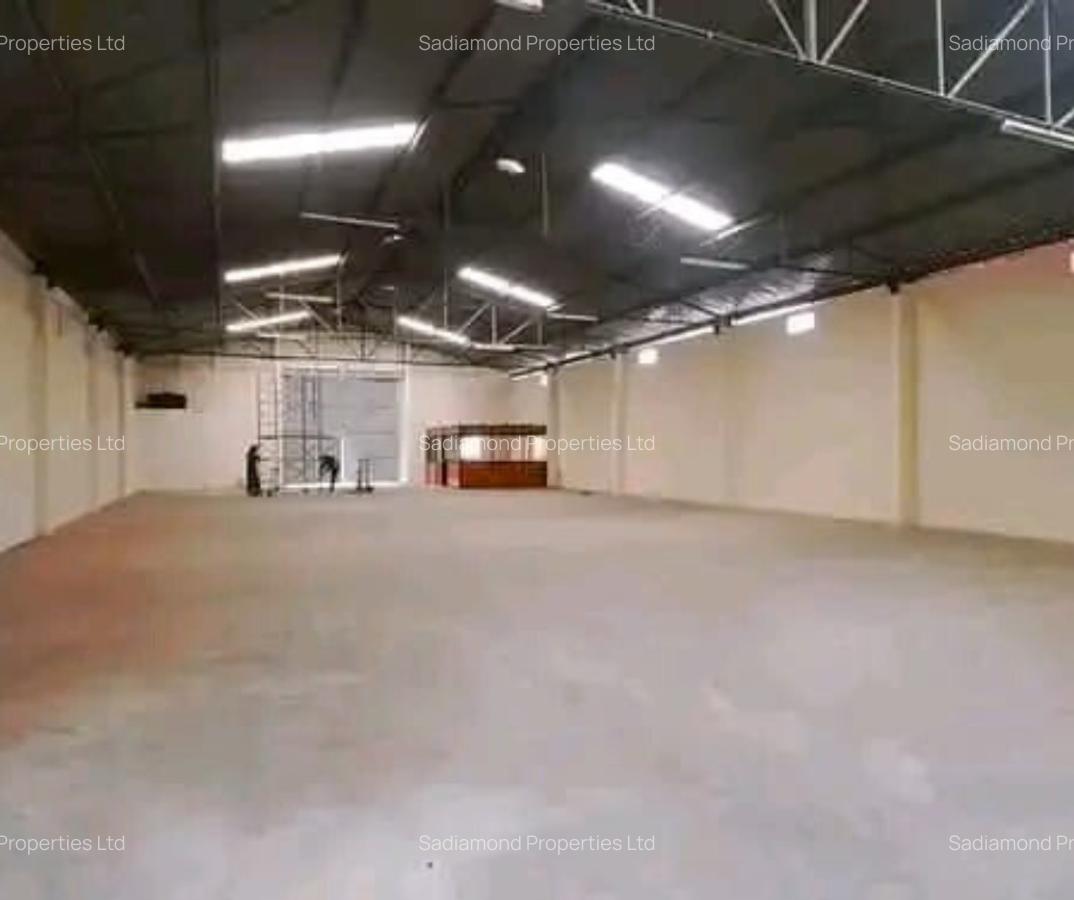 11,154 ft² Warehouse in Ruiru - 1