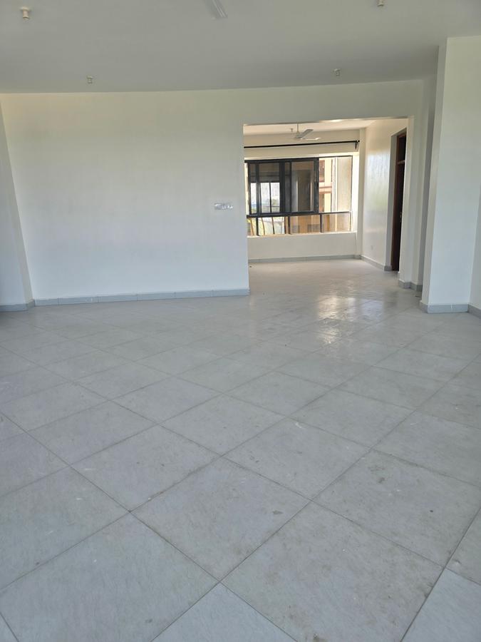 3 Bed Apartment with En Suite at Nyali - 9