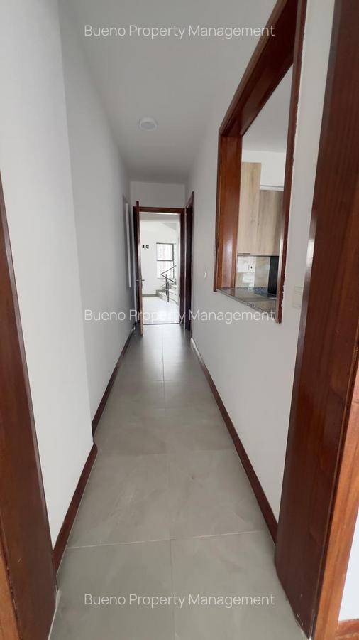 2 Bed Apartment with En Suite in Kilimani - 17