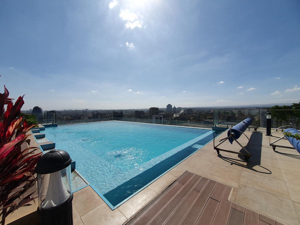 2 Bed Apartment with En Suite at Skynest - 2