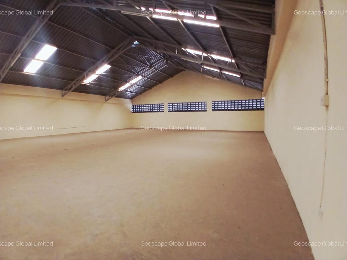 11,260 ft² Warehouse with Backup Generator in Syokimau - 11