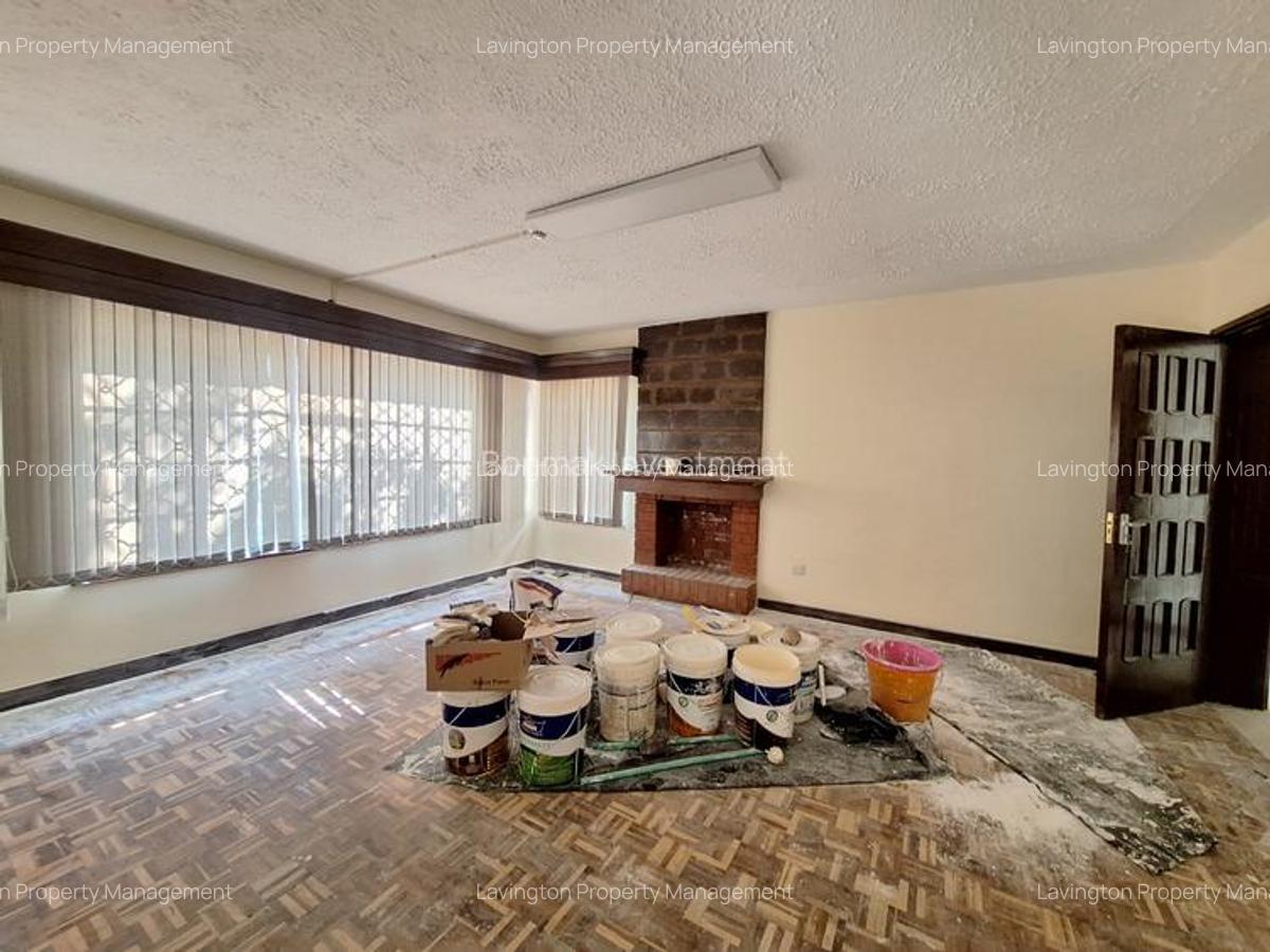 Commercial Property with Fibre Internet at Lavington Green - 5