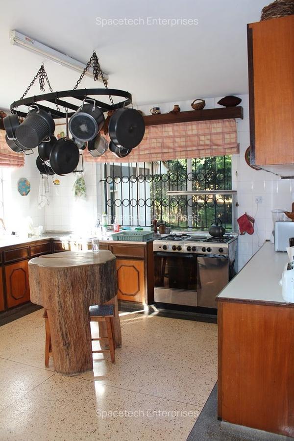 5 Bed House with Staff Quarters in Nyari - 4
