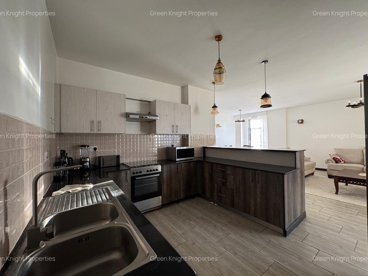 Serviced 3 Bed Apartment with En Suite in Kilimani - 4
