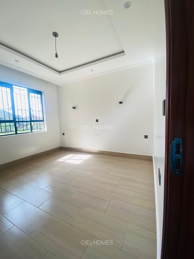 3 Bed Townhouse with En Suite at Eastern Bypass - 18