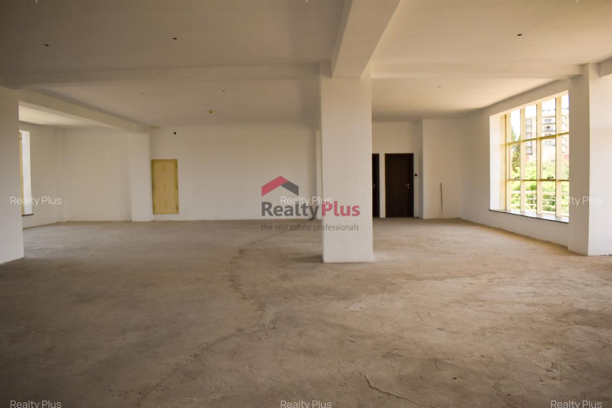 Commercial Property with Lift in Westlands Area - 6