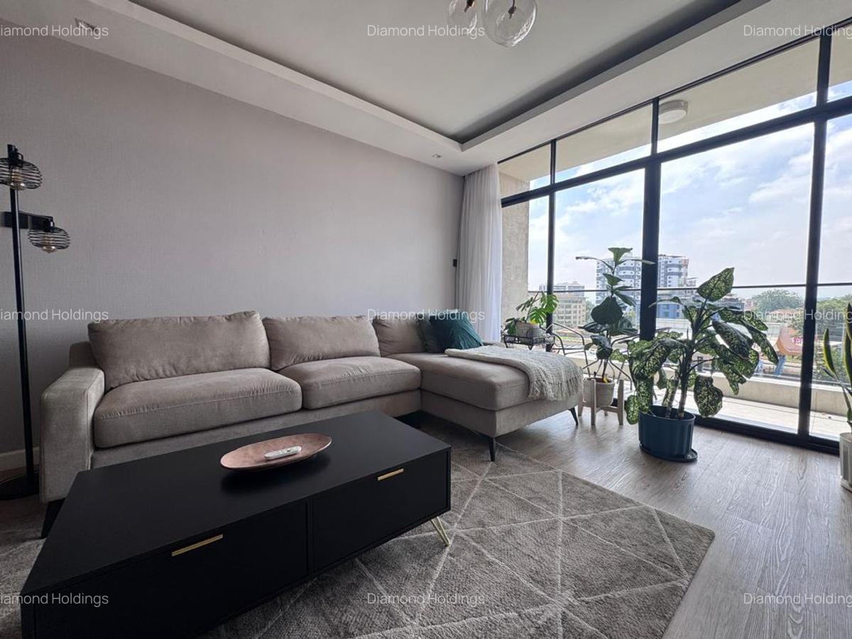 Serviced 3 Bed Apartment with En Suite in Brookside - 2