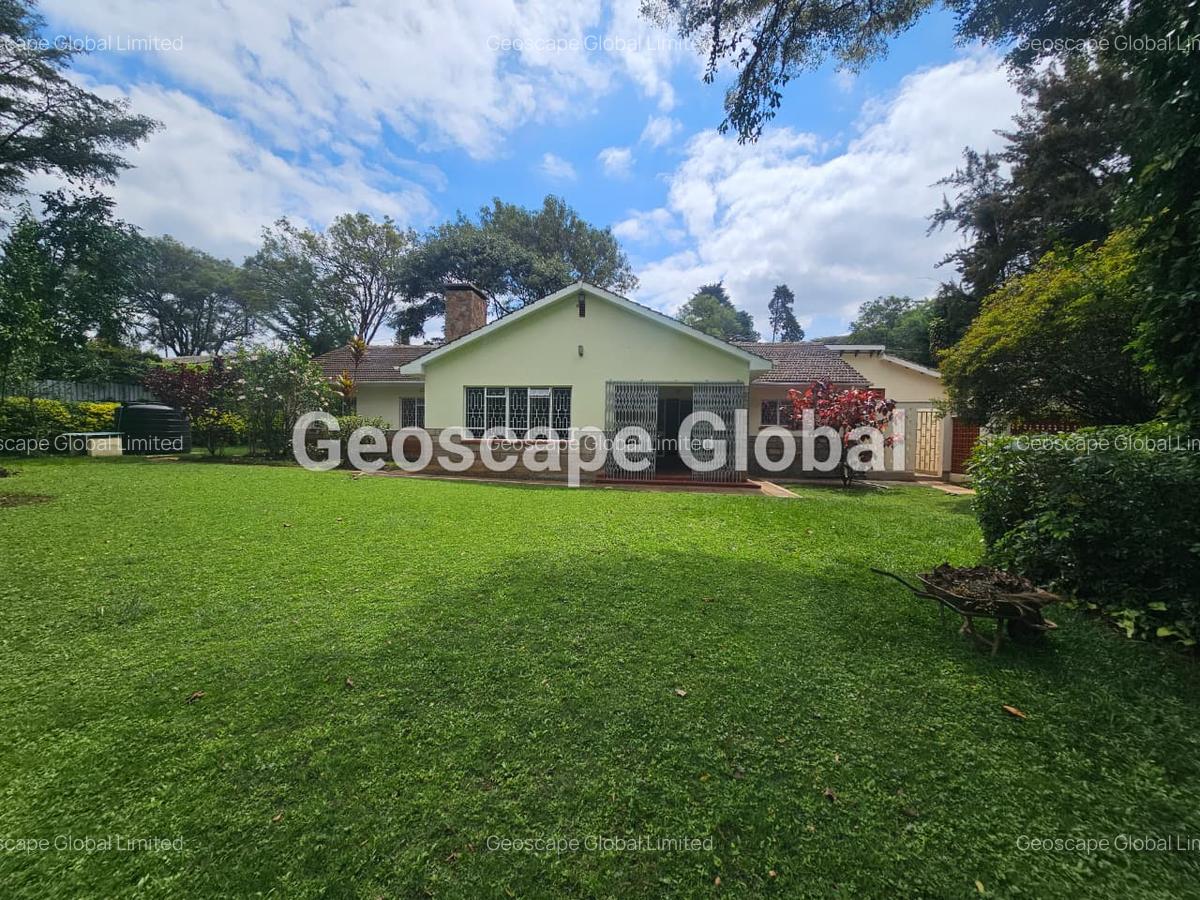 4 Bed House with En Suite in Runda - 1