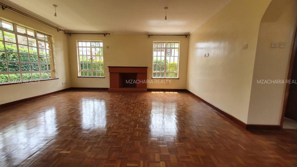 4 Bed Townhouse with En Suite in Kiambu Road - 3