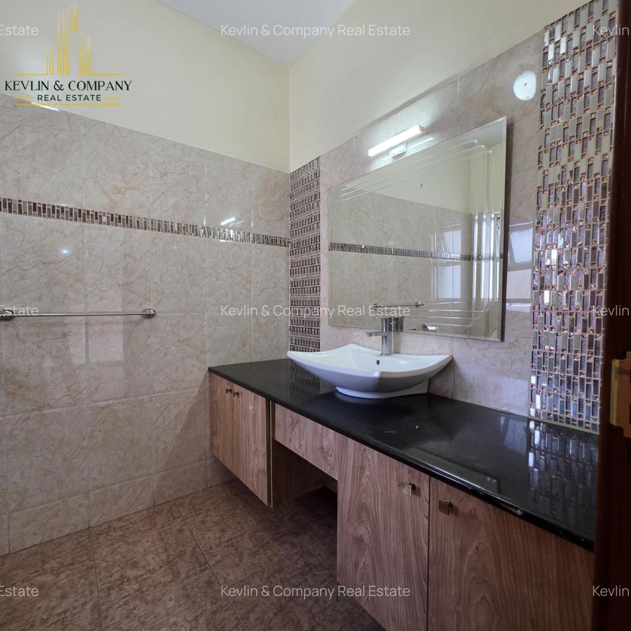 3 Bed Apartment with En Suite in Kileleshwa - 19