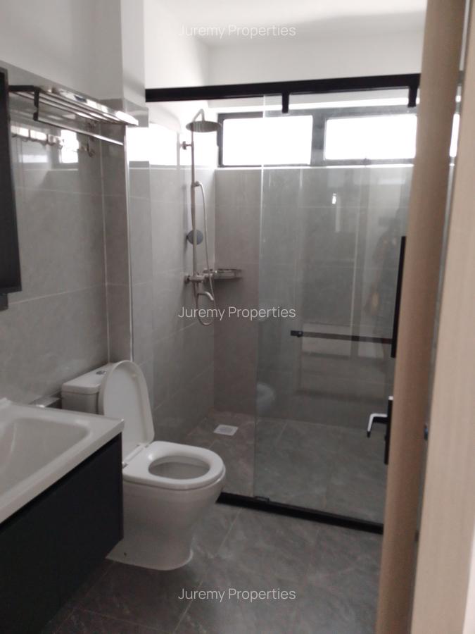 Serviced 2 Bed Apartment with En Suite in Kilimani - 7