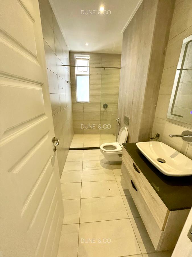 Serviced 1 Bed Apartment with En Suite in Westlands Area - 15