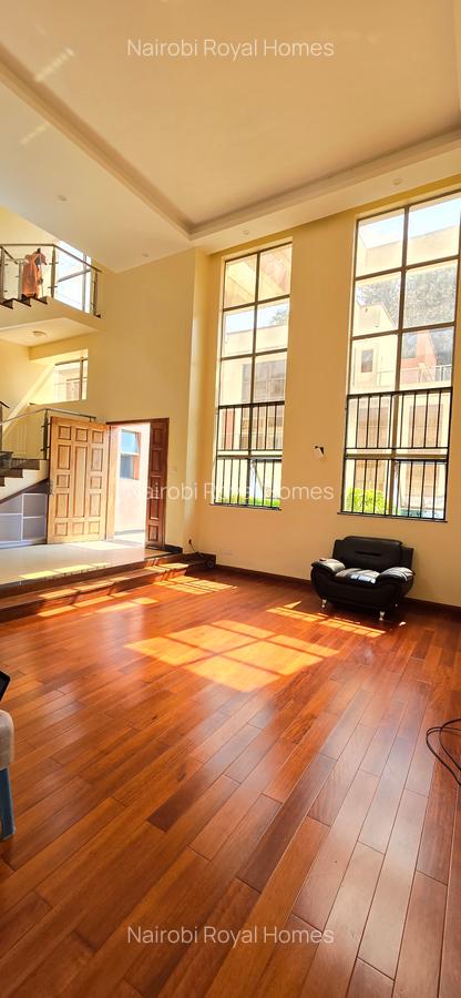 5 Bed Townhouse with En Suite at Lavington Green - 8