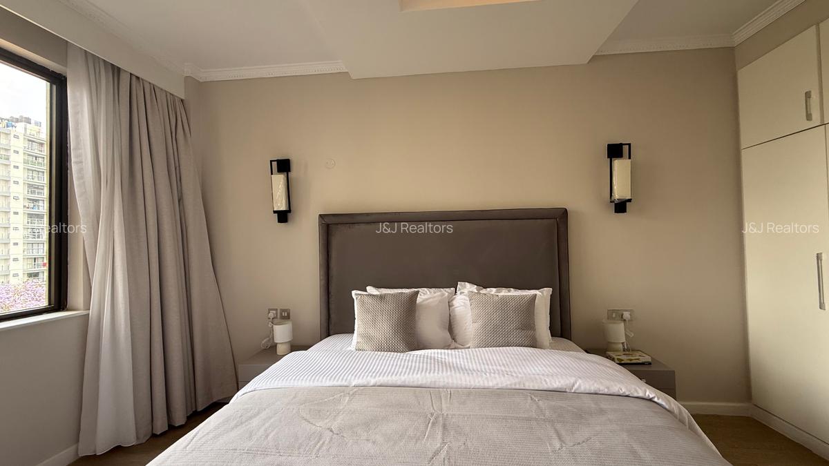 Furnished 1 Bed Apartment with En Suite in Riverside - 13