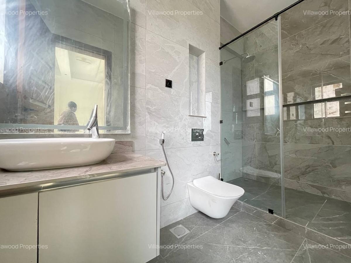 3 Bed Apartment with En Suite in Nyali Area - 8