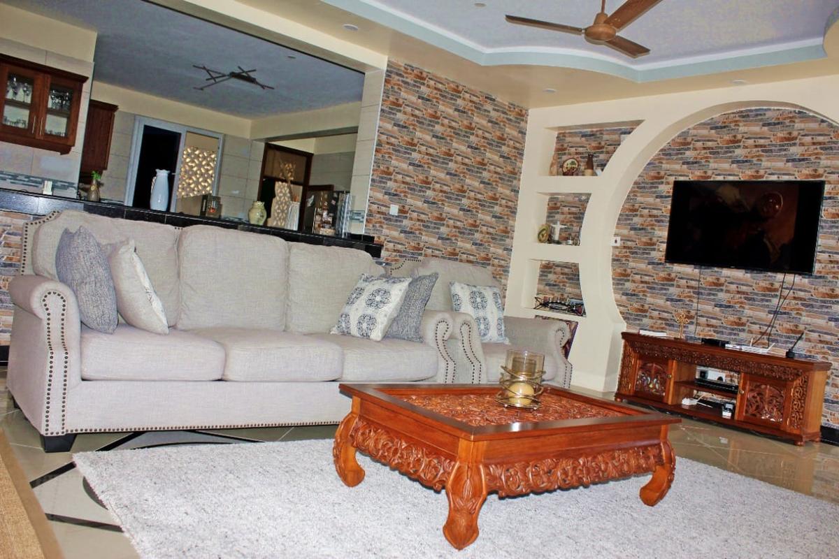 Serviced 3 Bed Apartment with En Suite in Nyali Area - 6