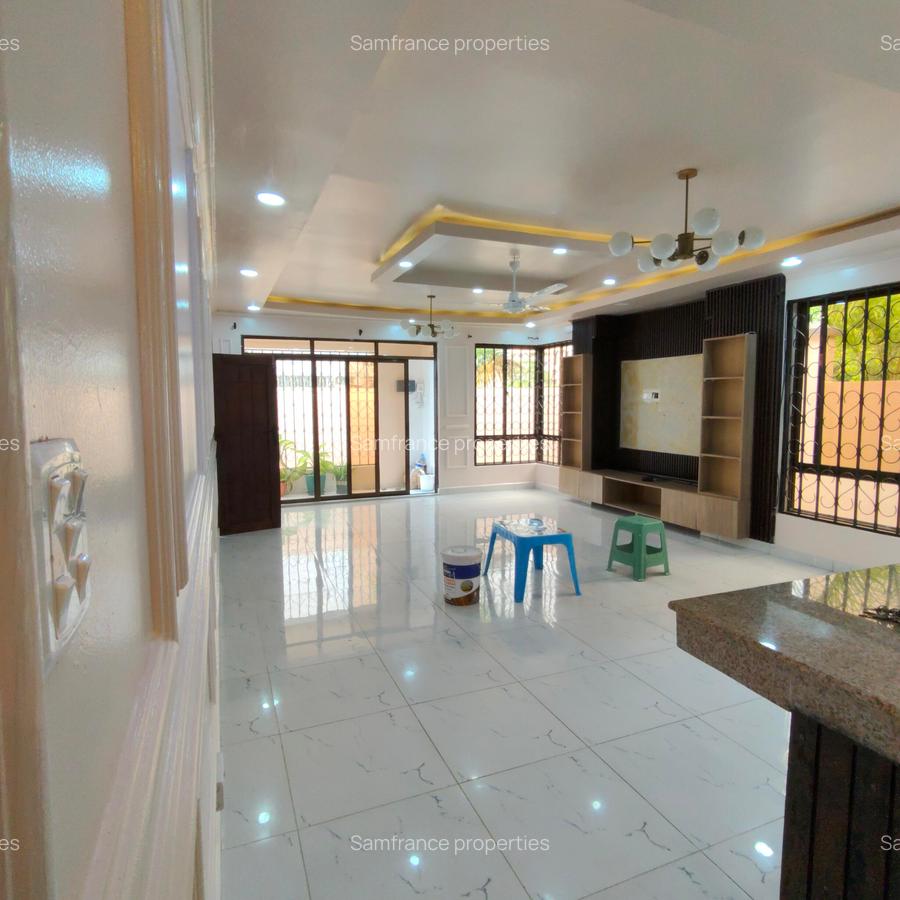 2 Bed Villa with En Suite at Utange - 7